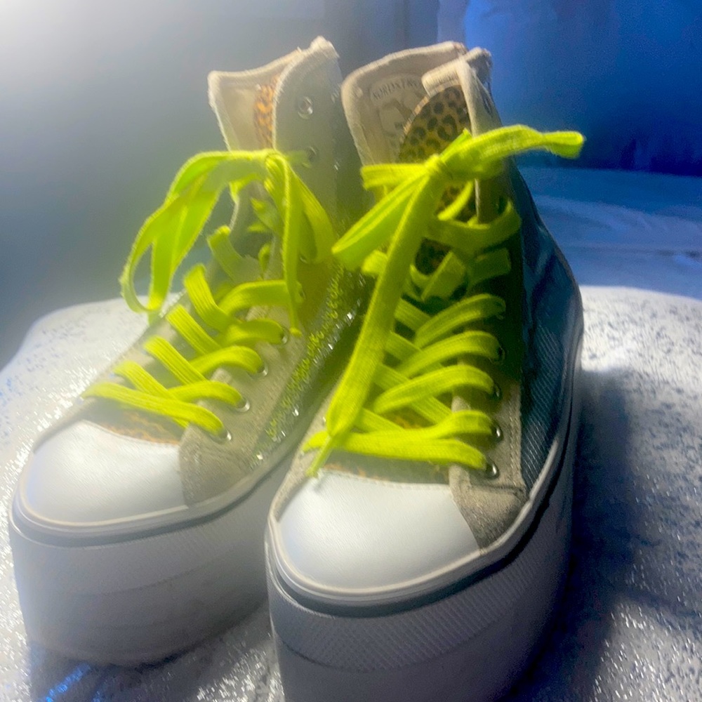 Steve meeting platform sneaker